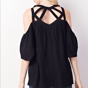New with tags Black Criss Cross Top! Stunning!!